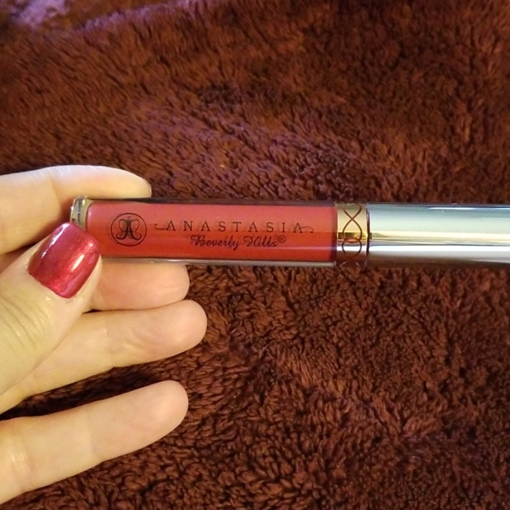 Lipstick/ gloss